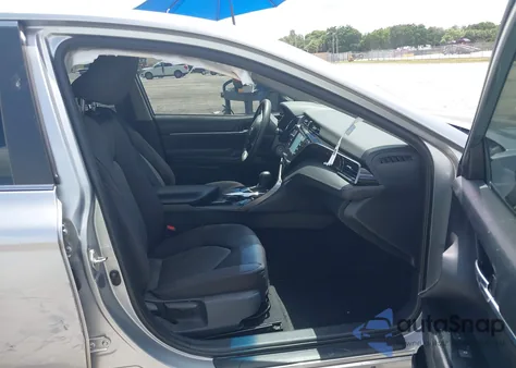 2019 Toyota Camry Le z USA, uszkodzony, nr VIN 4T1B11HK7KU791491